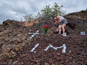 2023 Hawaii - Miloli'i and South of Kona The first photo of Emily enjoying some shave ice was taken in Kailua Kona. Photos 2-6 were taken at my mother's memorial...
